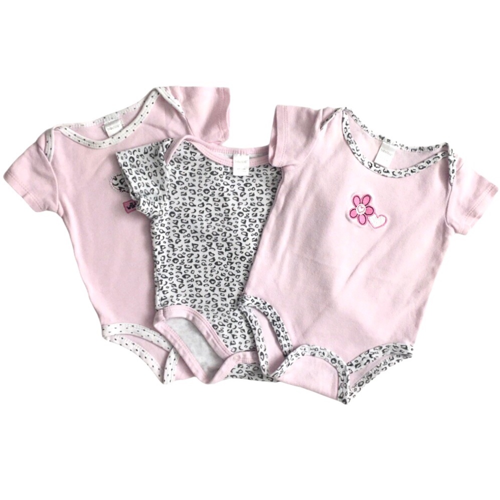 Baby Gear Wild At Heart Girls Onsies Pink